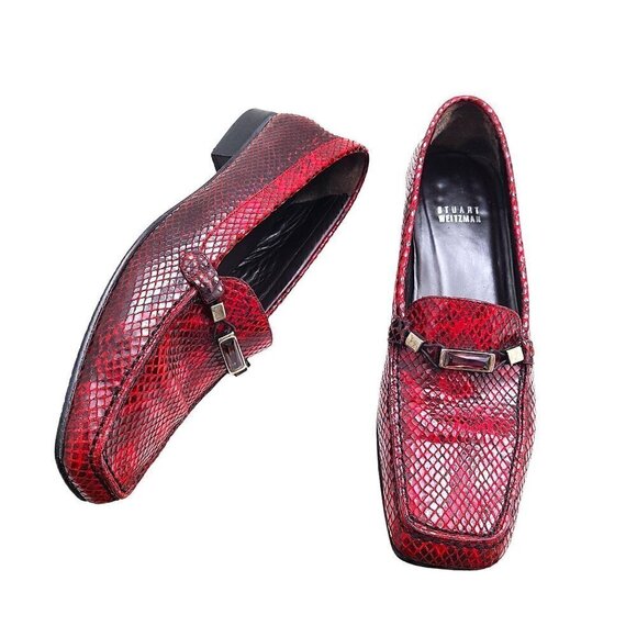 Stuart Weitzman Red Black Ombre Snakeskin Loafers - Picture 4 of 12